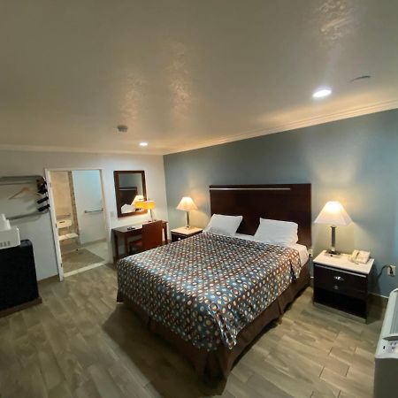 Welcome Inn โคโรนา ภายนอก รูปภาพ