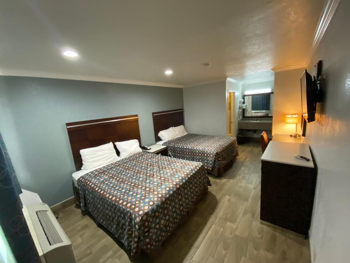 Welcome Inn โคโรนา ภายนอก รูปภาพ
